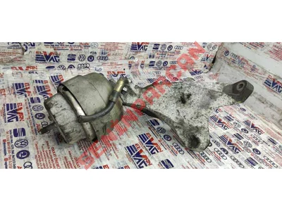 4F0199382BK - MOTOR KULAK TAKOZU