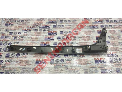 8W1863969 - KAPAK ÇERÇEV - Used Original