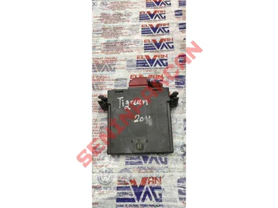 8E0972420 - SOKET - Used Original