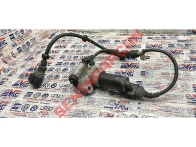 7P0609616 - AMORTİSÖR KILAVUZU SAĞ - Used Original