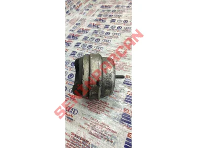 8E0199379B - MOTOR TAKOZU