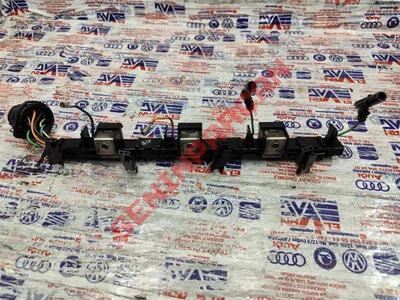 03G971600C - KABLO KANALI ÜST PARÇA - Used Original
