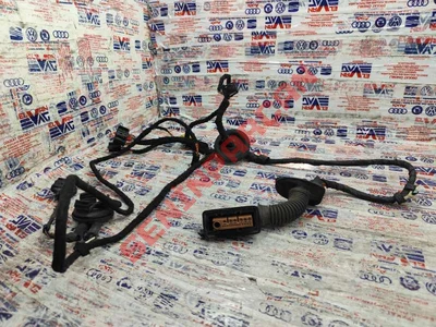 8K0973323T - KABLO SOKETI