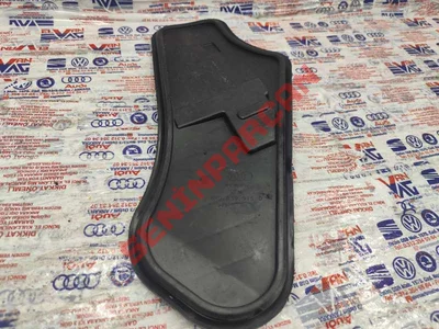 8R0839915D - KAPI IÇ SACININ KORUYUCUSU - Used Original