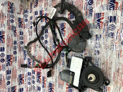 5Q0959811A - CAM MOTORU