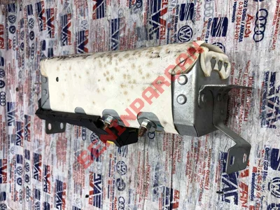 6Q0880204E - YOLCU HAVA YASTIGI