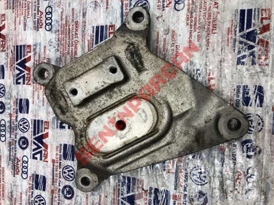 8W0399118D - ŞANZIMAN BRAKETI