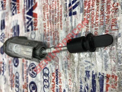 8W1837167 - KAPI KİLİDİ - Used Original