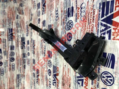 8KD949101C - SINYAL LAMBASI