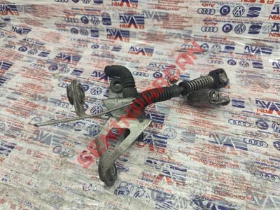 1K0711202A - VITESKOLULEVYESI