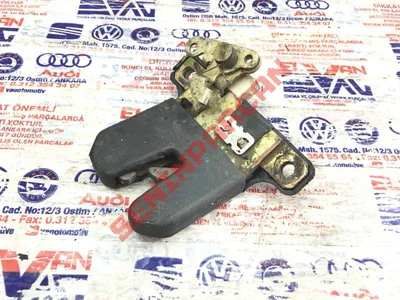 3B5827505 - BAGAJ KAPAĞI KİLİDİ - Used Original