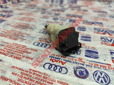 7H0927189 - KAPI ACMA BUTONU