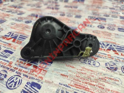 6Q0711203 - VİTES DEĞİŞTİRME KOLU - Used Original