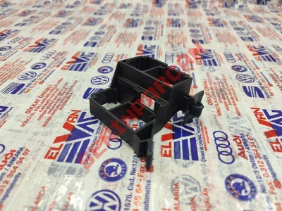 5Q0937545A - SOKET MUHAFAZASI TUTUCUSU