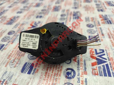 8K0941531AL - PARK VE SÜRÜŞ LAMBASININ ÇOKLU