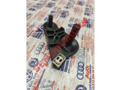 6Q0711203 - VİTES DEĞİŞTİRME KOLU - Used Original