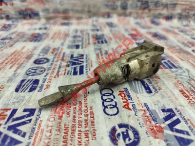 5C6837167 - KAPI KOLU BAGLANTI PARCASI - Used Original