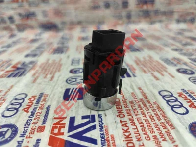 4M2905217D - ÇALIŞTIRMA DURDURMA DÜĞMESI