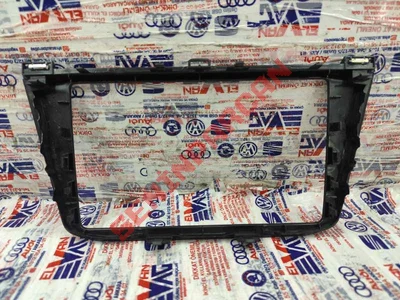 5NA858071D - NAVİGASYON EKRANI ÇERÇEVE KAPAĞI - Used Original