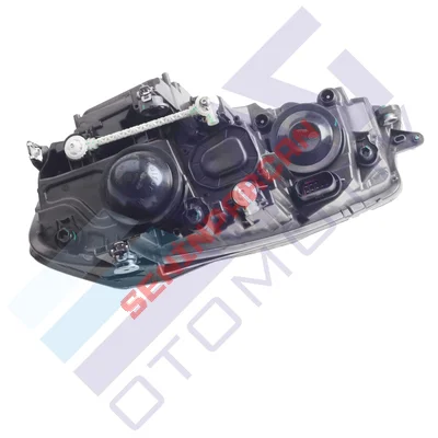 5G1941006D - FAR SAĞ GOLF 7.5