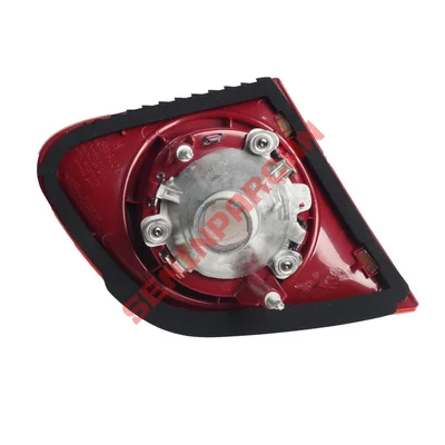 3C5945094C - STOP LAMBASI İÇ SAĞ PASSAT 2006-