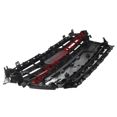 8K0853651E - PANJUR BÜYÜK PLAKALIK AUDI A4 PARLAK SİYAH 2012-15