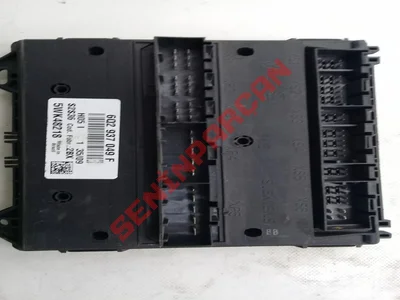 8L0959655K - SÜRÜCÜ, ÖN YOLCU, YAN VE