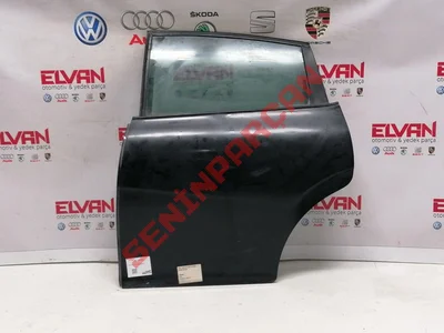 1P0833055 - ARKA KAPI SAG