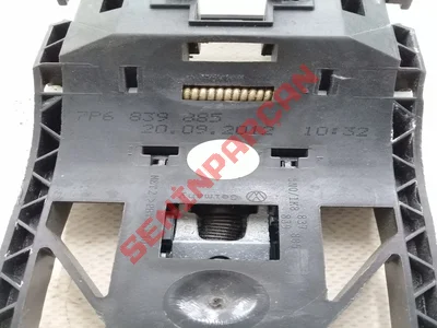 7P6839885 - KAPI CERCEVE KAPLAMASI