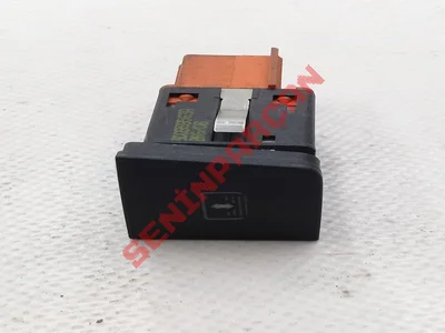 3C0959563A - BASMALI DÜĞM, - Used Original