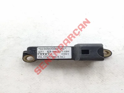 8L0959643C - KONTROL UNITESI - Used Original