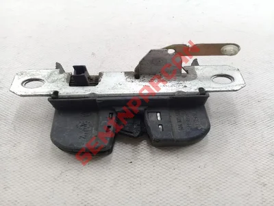 6Q6827505B - BAGAJ KILIDI