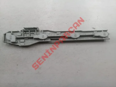 6Y9945257 - PLASTIK STOP LAMB ALT R