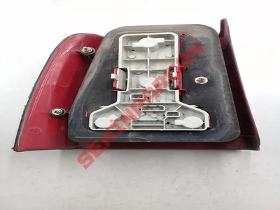 3B5945096F - ARKA SİS LAMBASI BULUNAN - Used Original