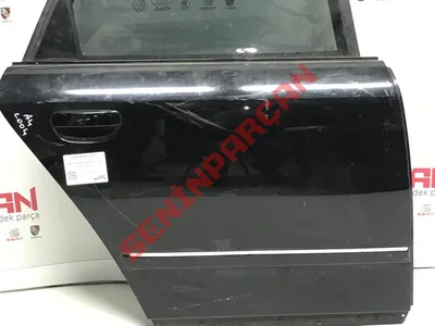 8E0833052 - ARKA KAPI SAG