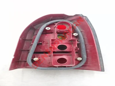8D9945095A - ARKA SİS LAMBASI BULUNAN - Used Original