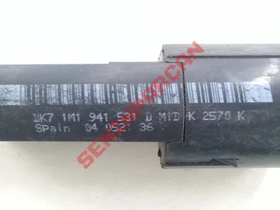 1M1941531D - PARK, SÜRÜŞ LAMBASI VE - Used Original
