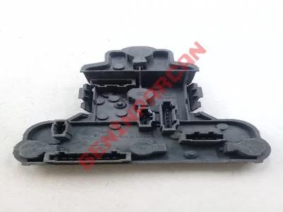 1H6945257 - COVER - Used Original