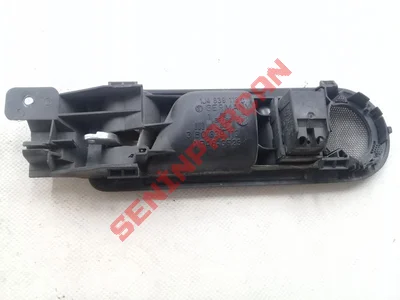 1J4839113C - HOPARLÖRÜ OLAN