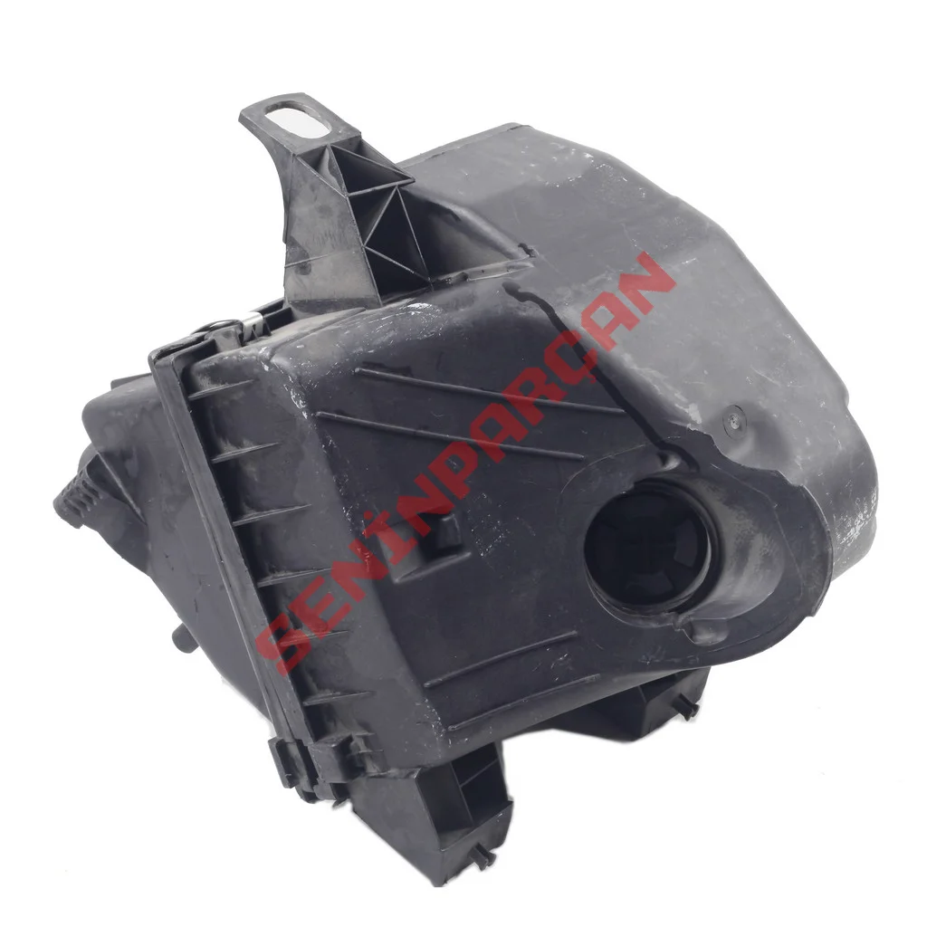 4B0133837E - HAVA FİLTR.