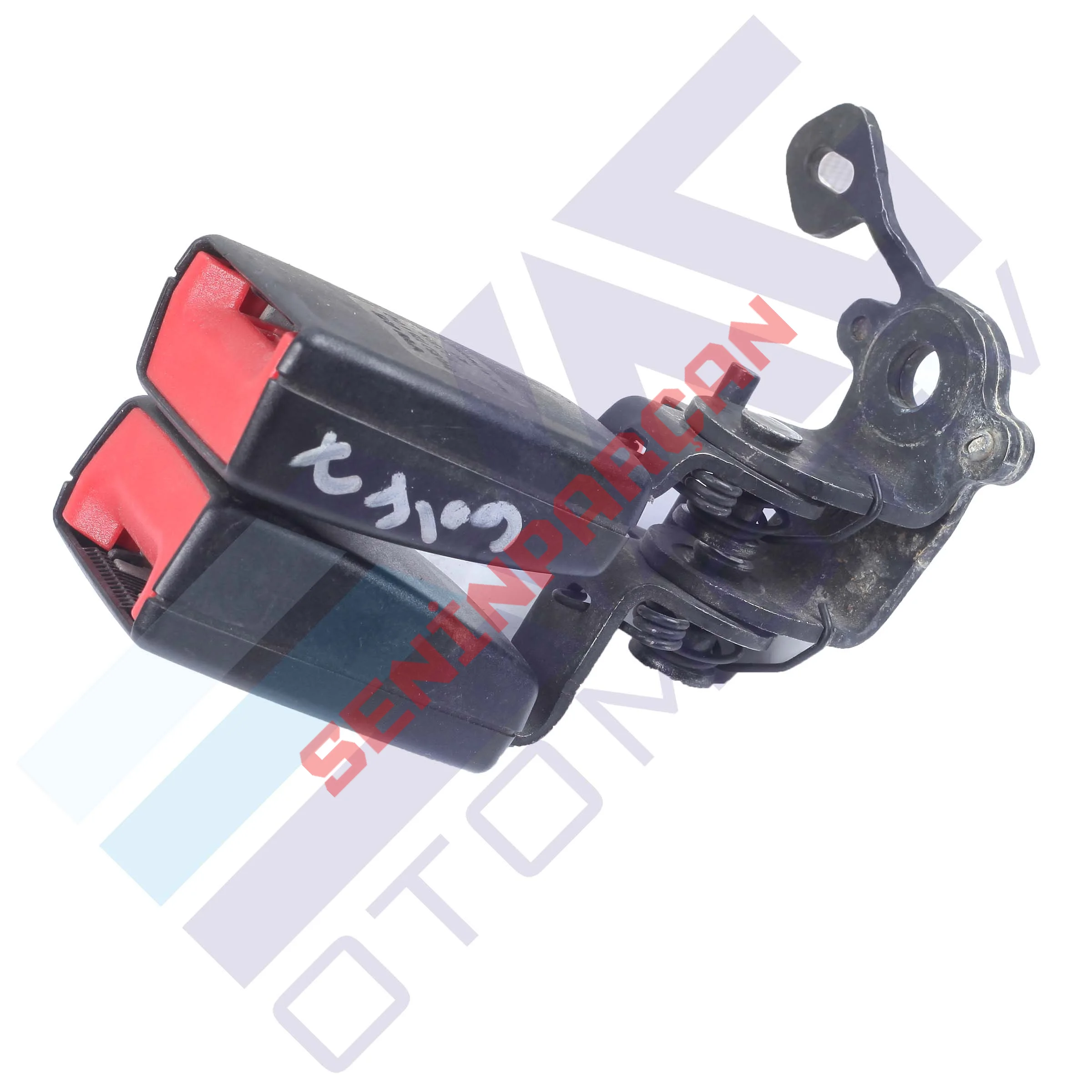 8V0857739A - ÇİFTLİ KEMER KİLİDİ