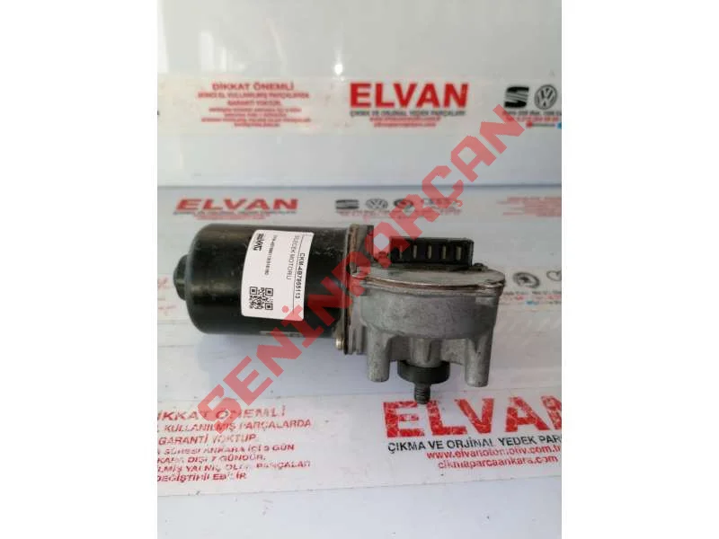 4B7955113 - SİLECEK MOTORU