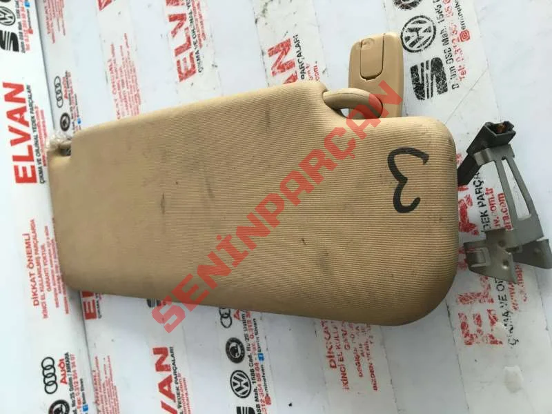 1K0857551 - AYDINLATMALI AYNA VE KORUYUCU.