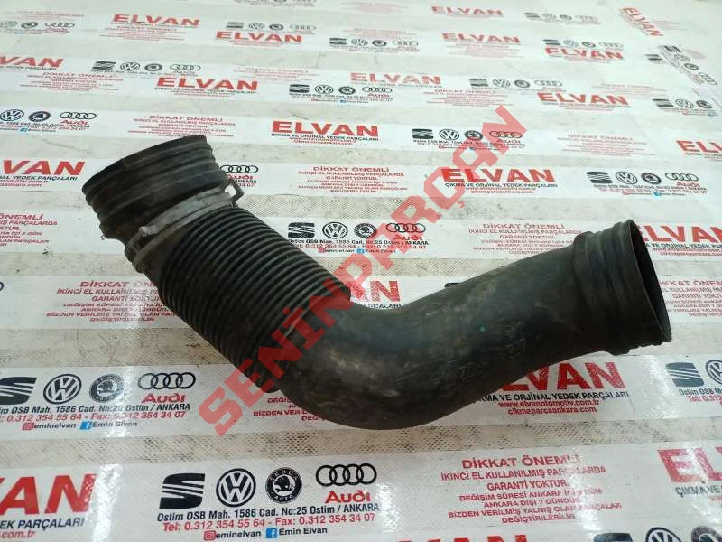 1K0129684A - BAĞLANTI BORUSU