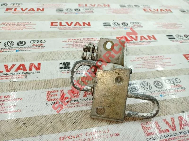 8L3831411 - GERGI KAPI ON ALT R*