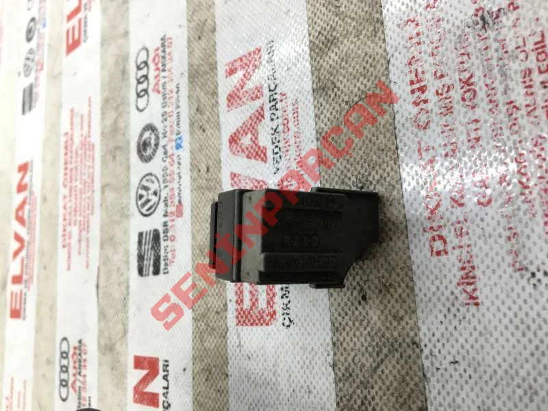 4B0959855 - ELEKTRİKLİ CAM OTOMATİĞİ