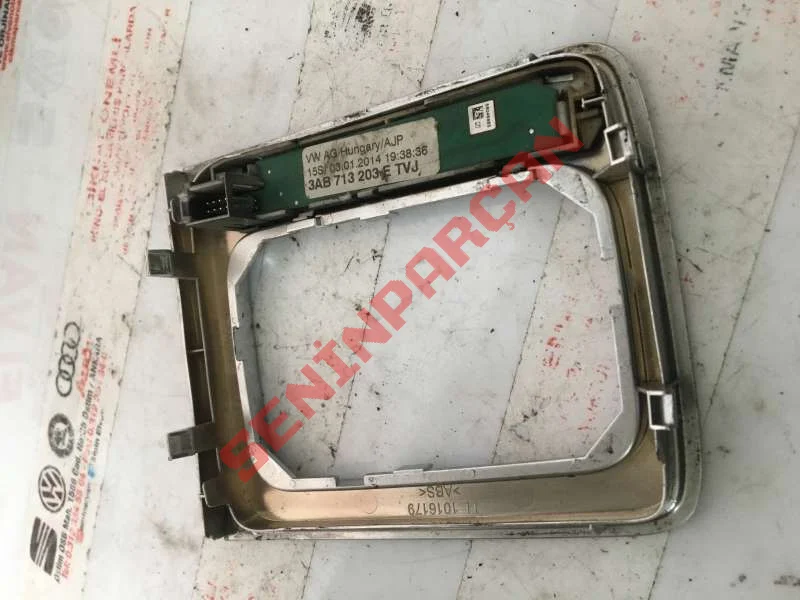 3AB713203E - VİTES KAPAĞI