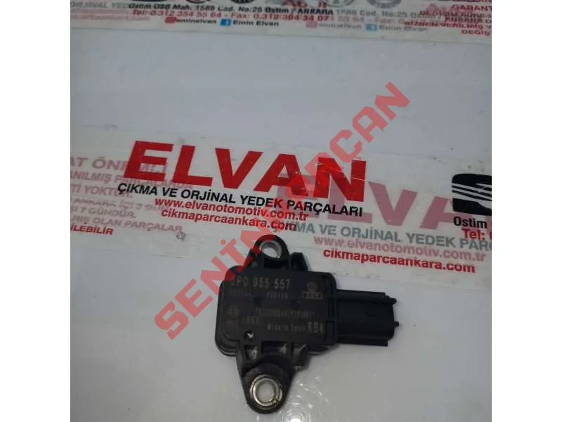 8P0955557 - CAM KIKAMA FISKIYESI