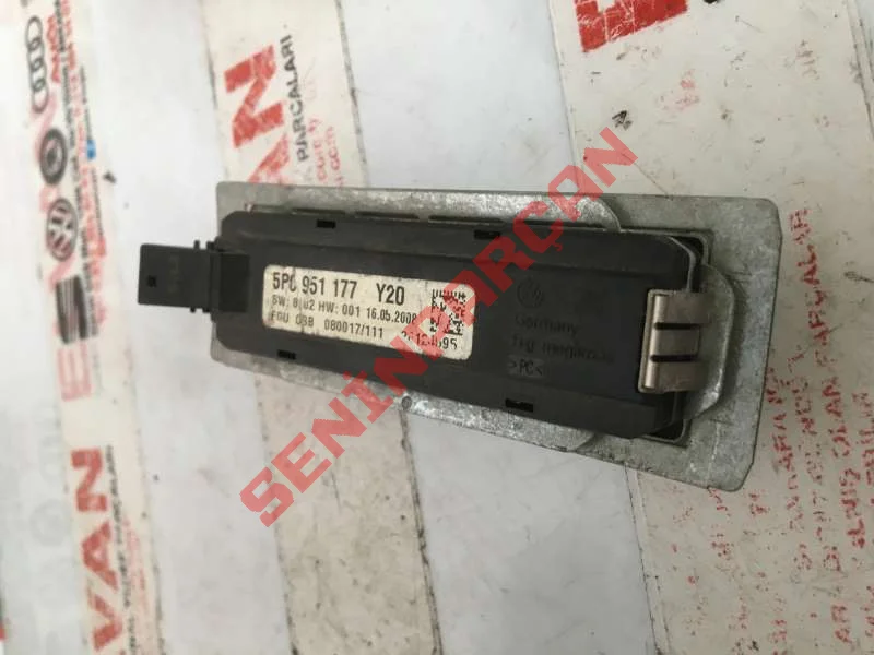 5P0951177 - ULTRA SONİK SENSÖR