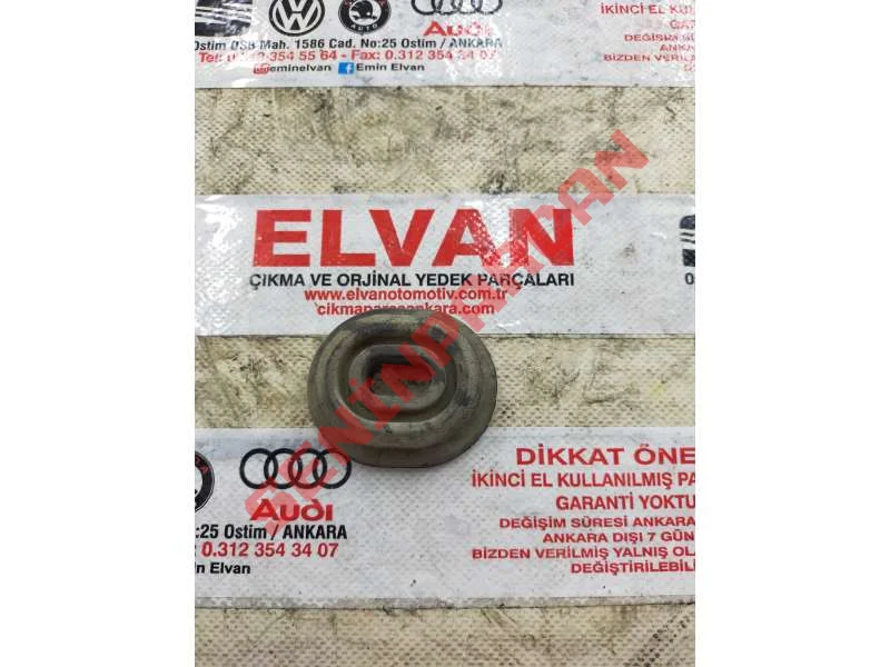 1K0121367F - RADYATOR UST BRAKETI